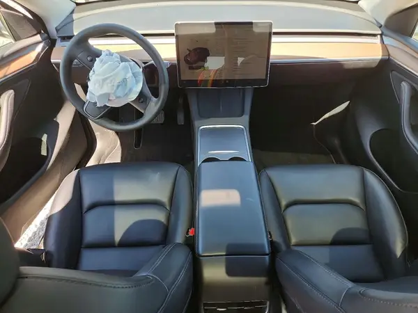 7SAYGDEE6PF944460 2023 TESLA MODEL Y - Image 8