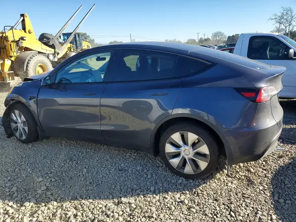 7SAYGDEE6PF946287 2023 TESLA MODEL Y - Image 2