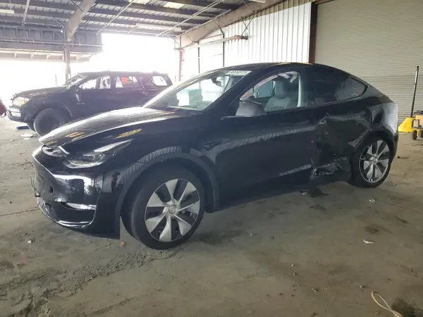 7SAYGDEE6PF961291 2023 TESLA MODEL Y - Image 1