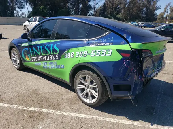 7SAYGDEE6PF961663 2023 TESLA MODEL Y - Image 2