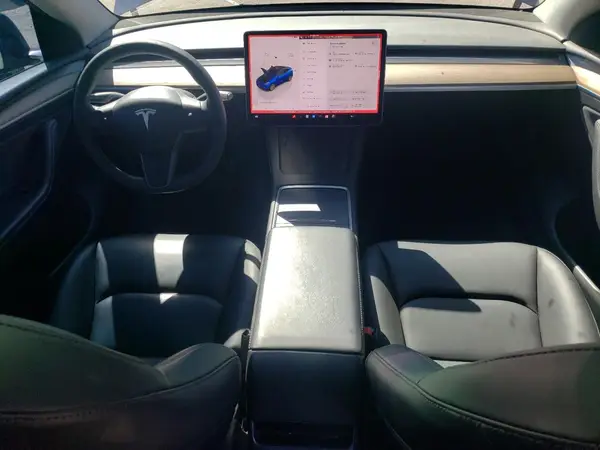 7SAYGDEE6PF961663 2023 TESLA MODEL Y - Image 8