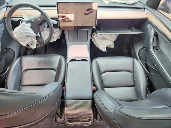 7SAYGDEE6PF965518 2023 TESLA MODEL Y - Image 8