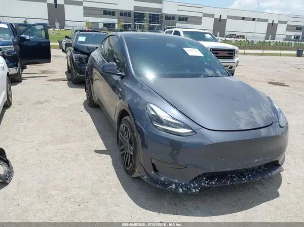 7SAYGDEE6RA217626 2024 TESLA MODEL Y - Image 1
