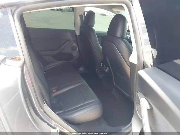 7SAYGDEE6RA217626 2024 TESLA MODEL Y - Image 8