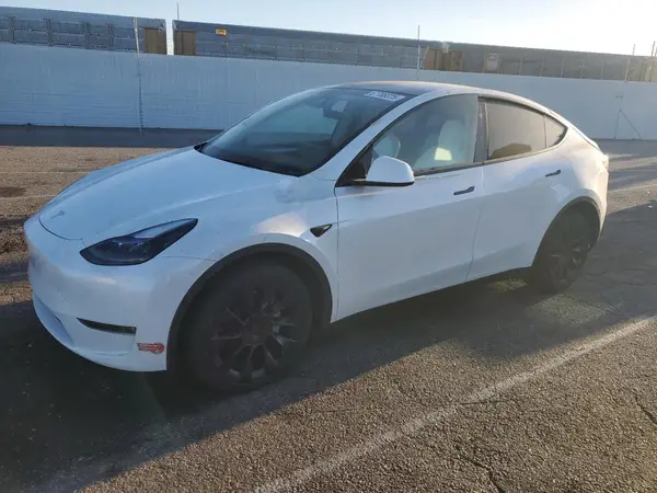 7SAYGDEE6RA232661 2024 TESLA MODEL Y - Image 1