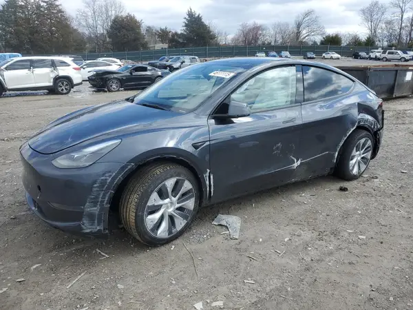 7SAYGDEE6RA239271 2024 TESLA MODEL Y - Image 1