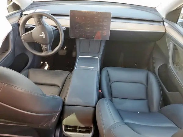 7SAYGDEE6RA239822 2024 TESLA MODEL Y - Image 8