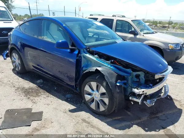 7SAYGDEE6RA242980 2024 TESLA MODEL Y - Image 1