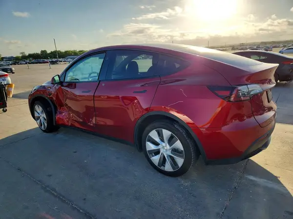 7SAYGDEE6RA248942 2024 TESLA MODEL Y - Image 2