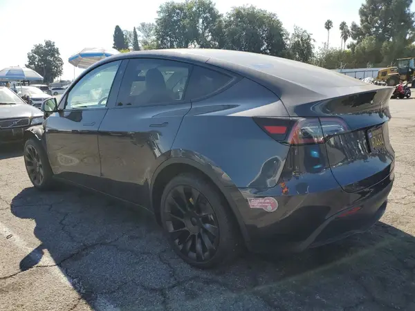 7SAYGDEE6RA250349 2024 TESLA MODEL Y - Image 2