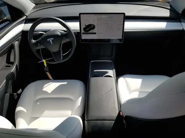 7SAYGDEE6RA250349 2024 TESLA MODEL Y - Image 8