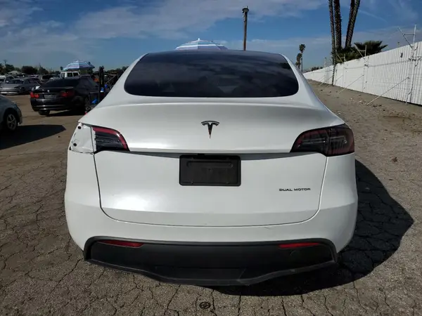 2024 TESLA MODEL Y auction photo 6