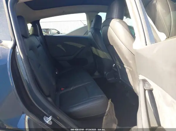 7SAYGDEE6RA255860 2024 TESLA MODEL Y - Image 8