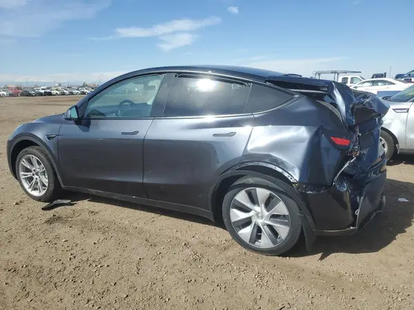 7SAYGDEE6RA256328 2024 TESLA MODEL Y - Image 2