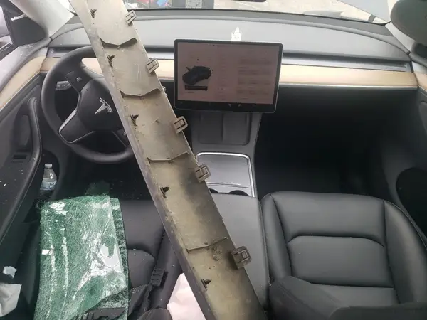 7SAYGDEE6RA263716 2024 TESLA MODEL Y - Image 8