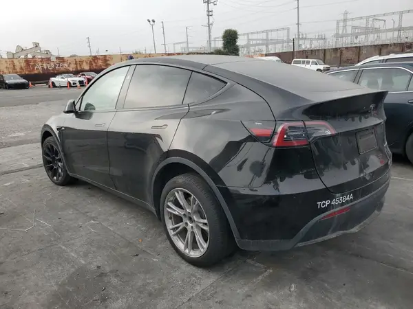 7SAYGDEE6RA264512 2024 TESLA MODEL Y - Image 2