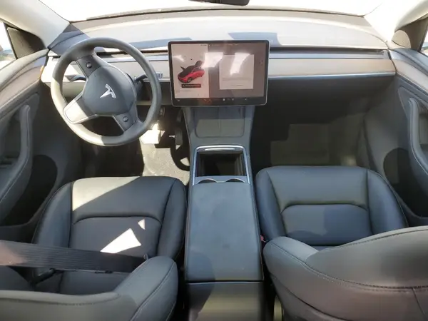 7SAYGDEE6RA266650 2024 TESLA MODEL Y - Image 8
