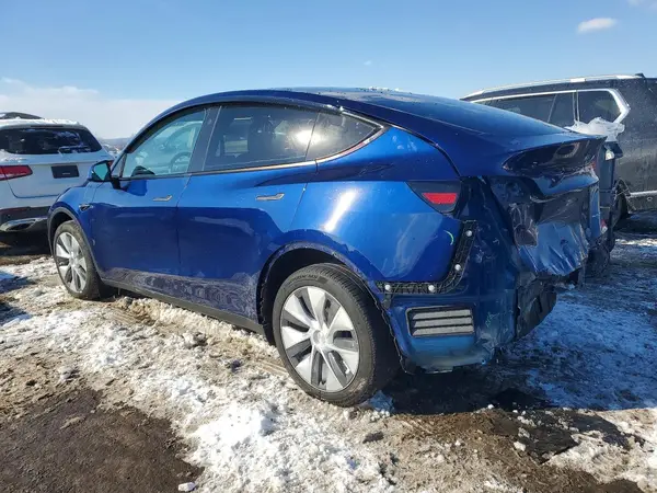 7SAYGDEE6RA273193 2024 TESLA MODEL Y - Image 2