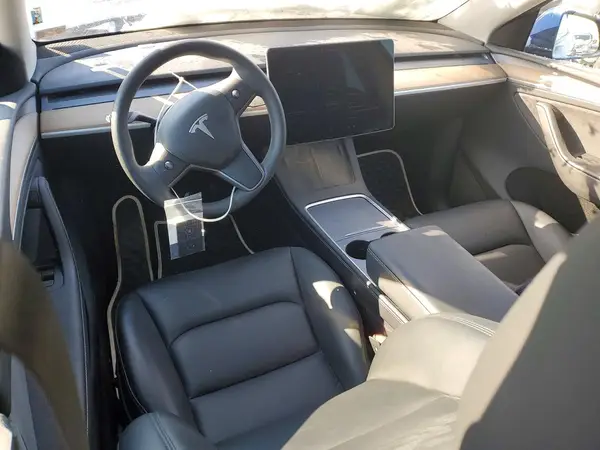 7SAYGDEE6RA273193 2024 TESLA MODEL Y - Image 8