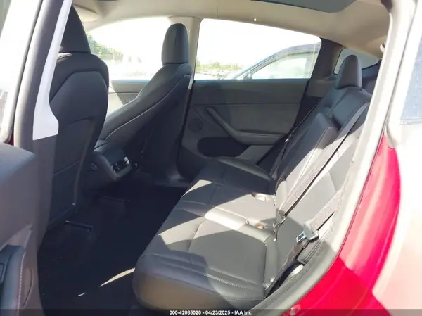 7SAYGDEE6RA275784 2024 TESLA MODEL Y - Image 8