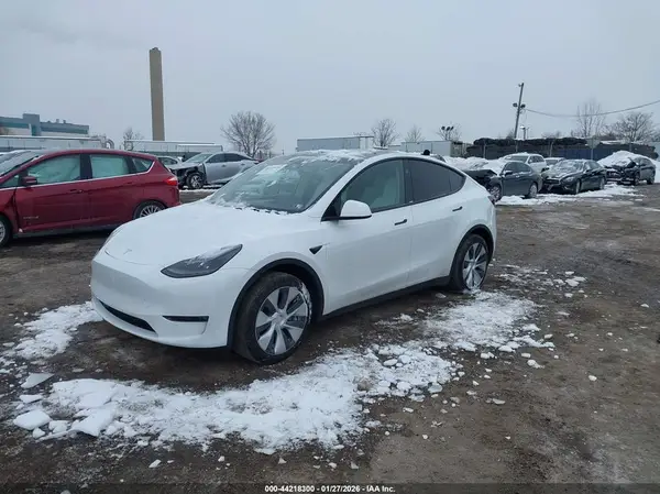 7SAYGDEE6RA278247 2024 TESLA MODEL Y - Image 2