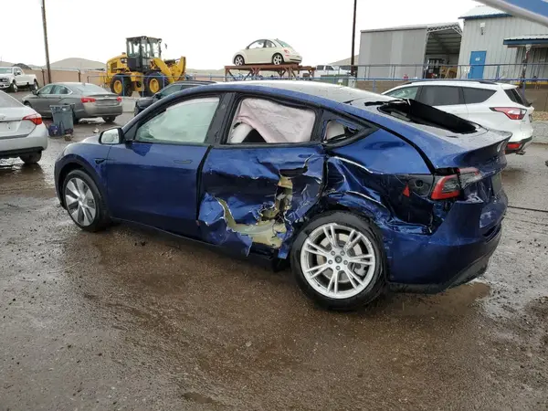 7SAYGDEE6RA285280 2024 TESLA MODEL Y - Image 2