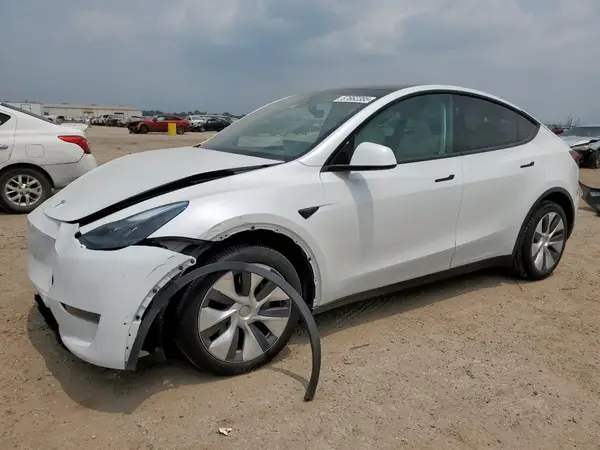 7SAYGDEE6RA290124 2024 TESLA MODEL Y - Image 1