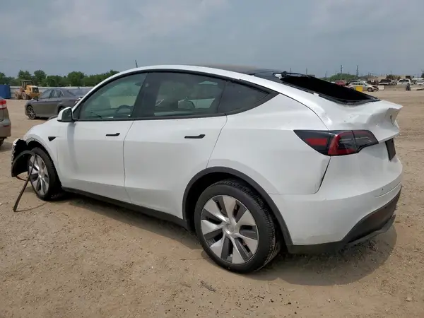 7SAYGDEE6RA290124 2024 TESLA MODEL Y - Image 2