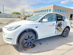 7SAYGDEE6RA291855 2024 TESLA MODEL Y