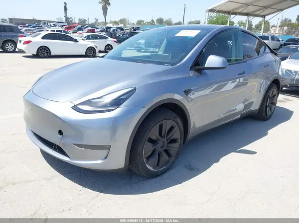 7SAYGDEE6RA295601 2024 TESLA MODEL Y - Image 2
