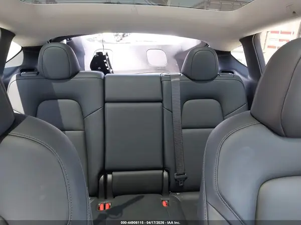 7SAYGDEE6RA295601 2024 TESLA MODEL Y - Image 8