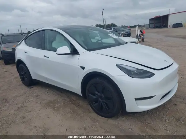 7SAYGDEE6RA313983 2024 TESLA MODEL Y - Image 1
