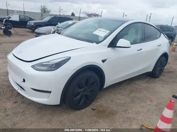 7SAYGDEE6RA313983 2024 TESLA MODEL Y - Image 2