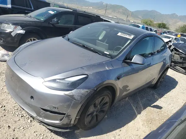 7SAYGDEE6RA321064 2024 TESLA MODEL Y - Image 1
