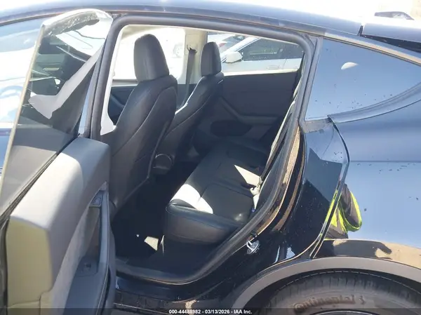 7SAYGDEE6RA331643 2024 TESLA MODEL Y - Image 8