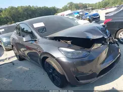 7SAYGDEE6RA333778 2024 TESLA MODEL Y