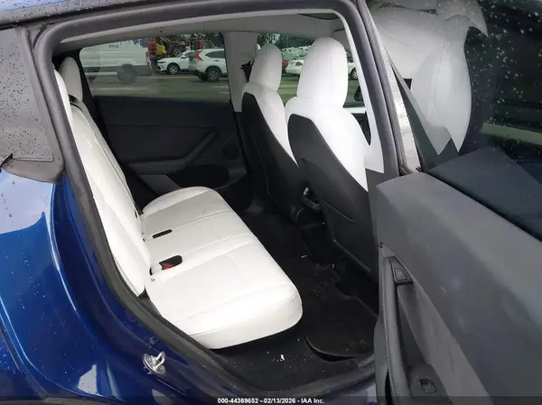 7SAYGDEE6RF001956 2024 TESLA MODEL Y - Image 8