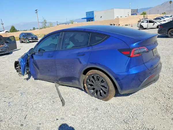 7SAYGDEE6RF005151 2024 TESLA MODEL Y - Image 2