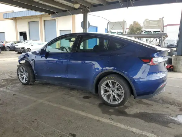 7SAYGDEE6RF025366 2024 TESLA MODEL Y - Image 2