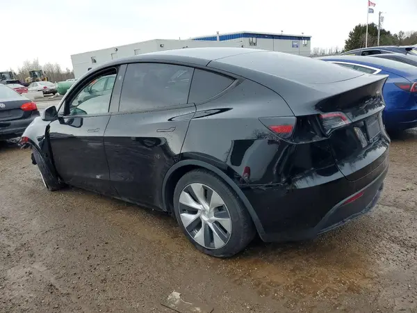 7SAYGDEE6RF042054 2024 TESLA MODEL Y - Image 2