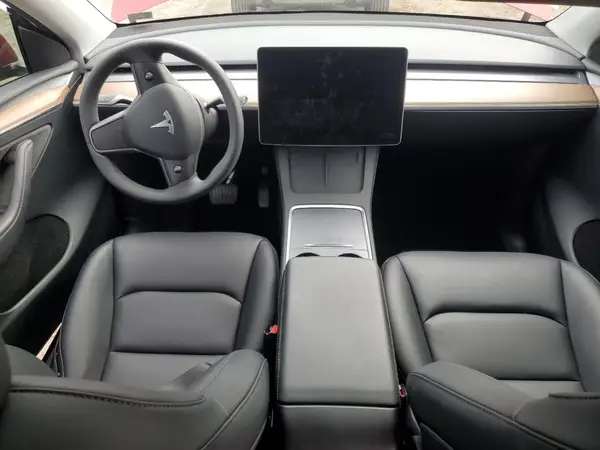 7SAYGDEE6RF043608 2024 TESLA MODEL Y - Image 8