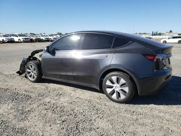 7SAYGDEE6RF054205 2024 TESLA MODEL Y - Image 2