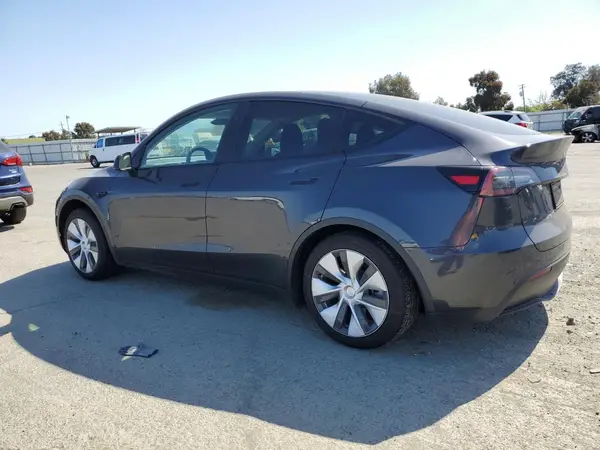 7SAYGDEE6RF060859 2024 TESLA MODEL Y - Image 2