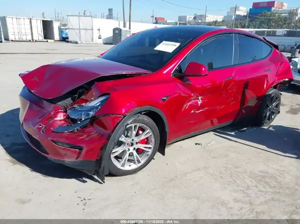 7SAYGDEE6RF064717 2024 TESLA MODEL Y - Image 2
