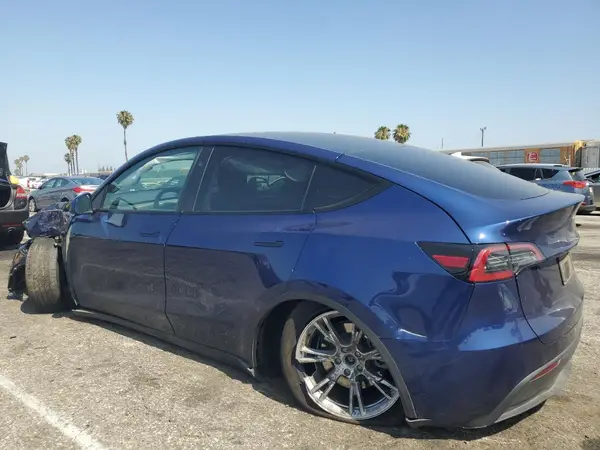 7SAYGDEE6RF074325 2024 TESLA MODEL Y - Image 2