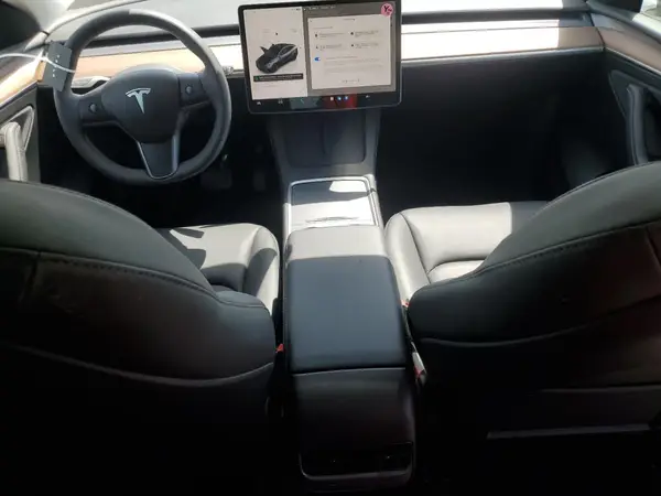 7SAYGDEE6RF074728 2024 TESLA MODEL Y - Image 8