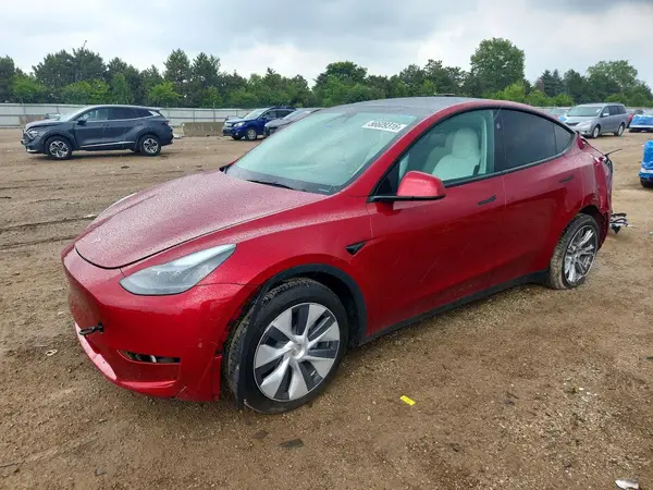 7SAYGDEE6RF085549 2024 TESLA MODEL Y - Image 1