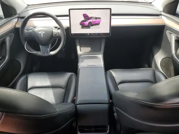 7SAYGDEE6RF113656 2024 TESLA MODEL Y - Image 8