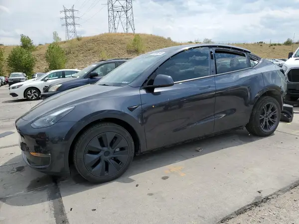 7SAYGDEE6RF114810 2024 TESLA MODEL Y - Image 1
