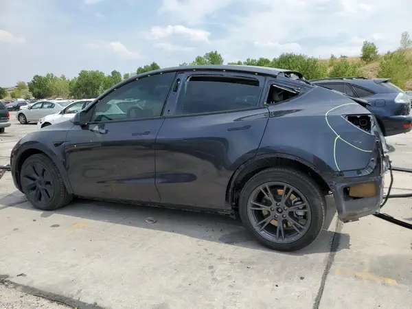 7SAYGDEE6RF114810 2024 TESLA MODEL Y - Image 2